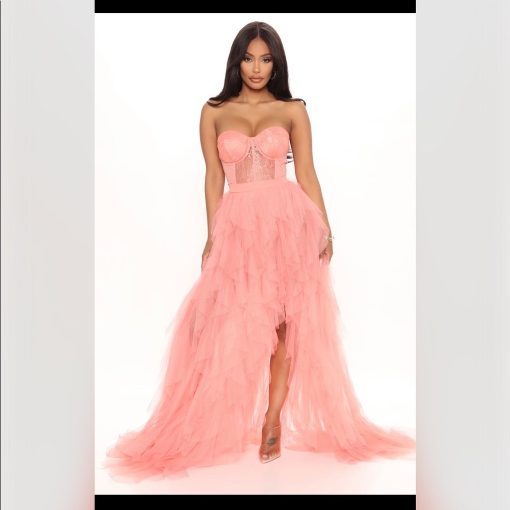 Make A Scene Maxi Dress